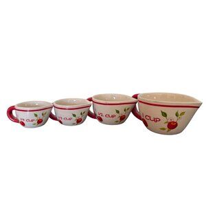 Cracker Barrel Measuring Cups Set Of 4 Apple Design Susan Winget Ceramic